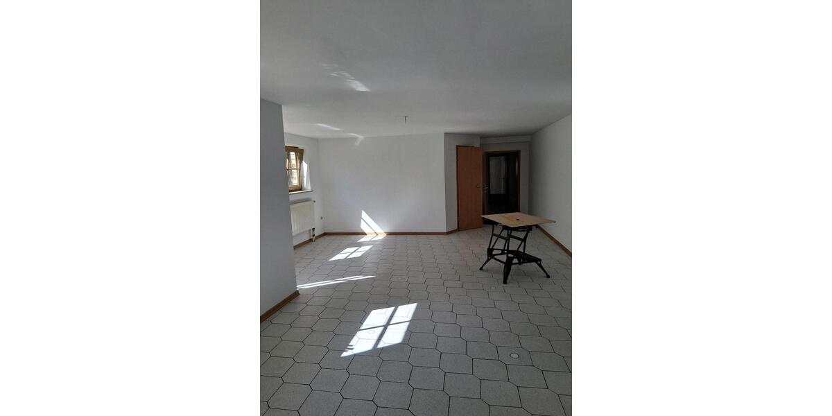 Terrassenwohnung Bad Windsheim - 2 Zimmer, 70 m&sup2;, 800&euro; | Angebot:26365032
