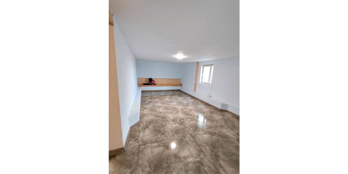 Einfamilienhaus Püttlingen - 10 Zimmer, 207 m&sup2;, 190.000&euro; | Angebot:26322667