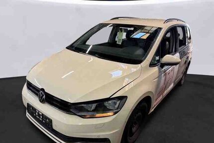 VW Touran 313.000 km 8.390 &euro; Braunschweig 38116