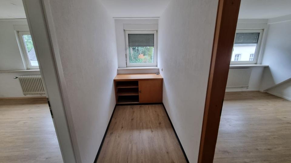 Dachgeschoßwohnung Prüm - 3 Zimmer, 90 m&sup2;, 600&euro; | Angebot:26335213
