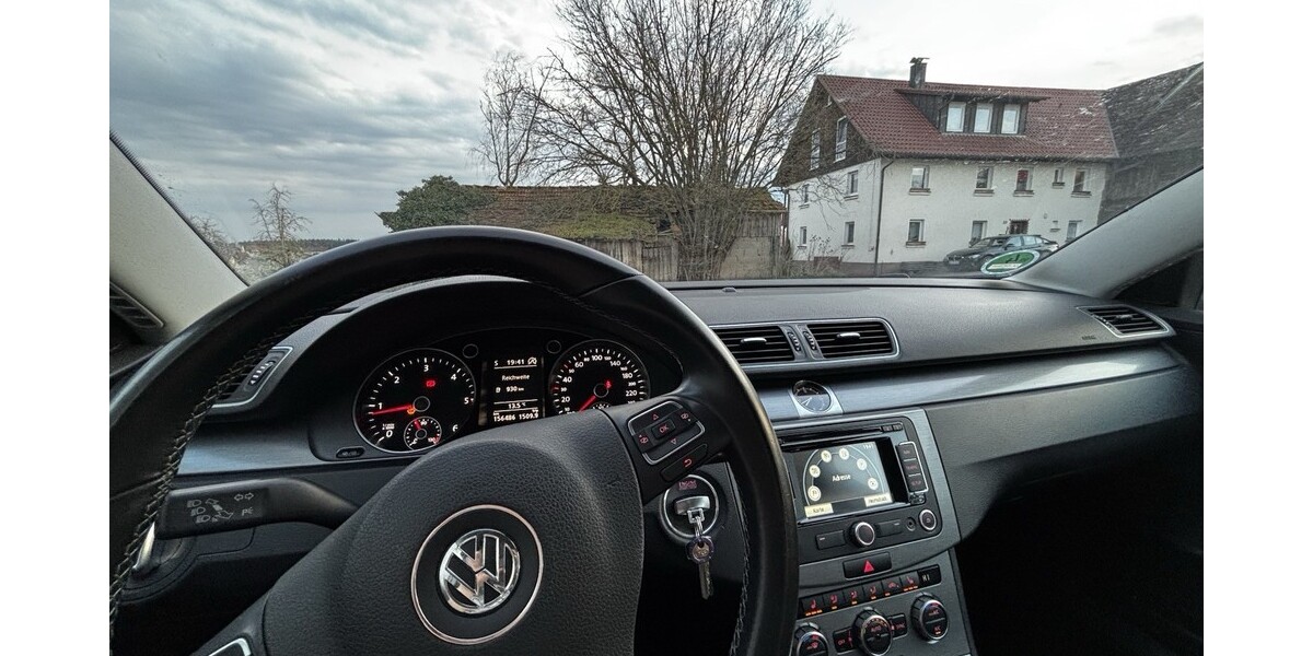 VW Passat Variant 156.486 km 9.300 € Jagstzell 73489