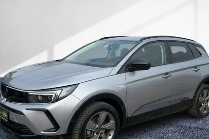 Opel Grandland (X) 11.900 km 22.990 &euro; Erfurt OT Gispersleben 99091