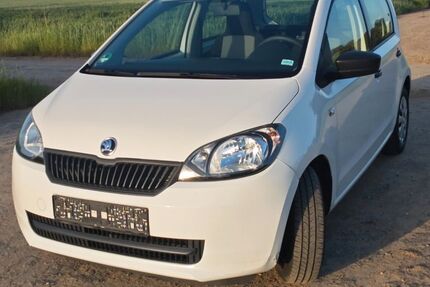 Skoda Citigo 56.000 km 6.100 &euro; Pegau 04523