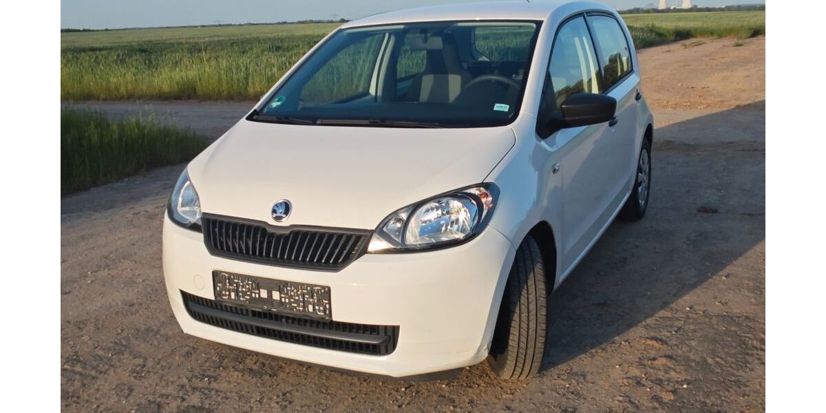 Skoda Citigo 56.000 km 6.100 &euro; Pegau 04523