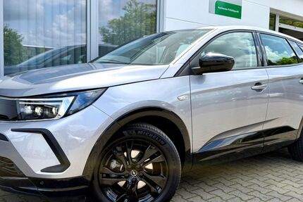 Opel Grandland (X) 10.600 km 25.590 &euro; Viersen 41748