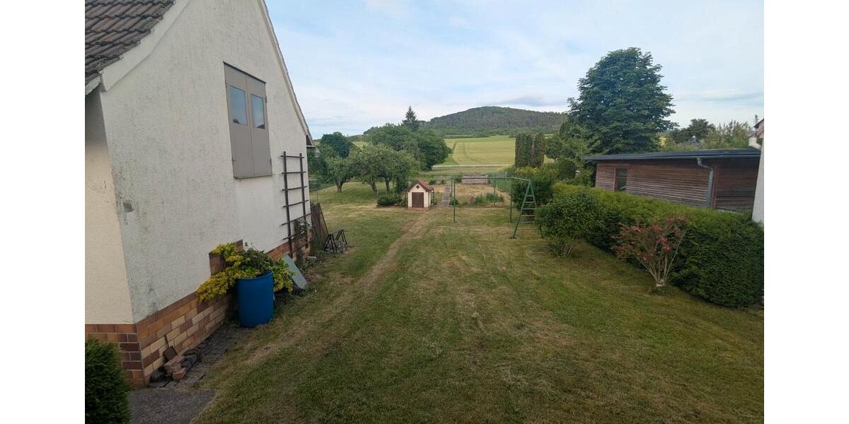 Einfamilienhaus Geisa - 7 Zimmer, 190 m&sup2;, 1.550&euro; | Angebot:27632824