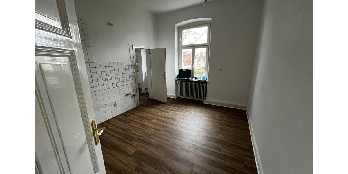Etagenwohnung Soest - 4 Zimmer, 100 m&sup2;, 1.100&euro; | Angebot:25046133