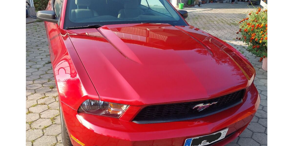 Ford Mustang 75.700 km 14.400 &euro; Polling 82398