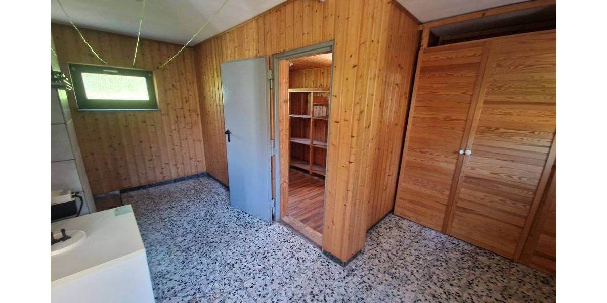 Einfamilienhaus Zetel / Neuenburg Neuenburg - 7 Zimmer, 162 m&sup2;, 217.000&euro; | Angebot:26886133