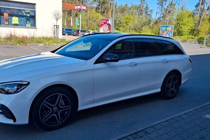 Mercedes-Benz E 300 135.000 km 29.950 € Röttenbach 91341