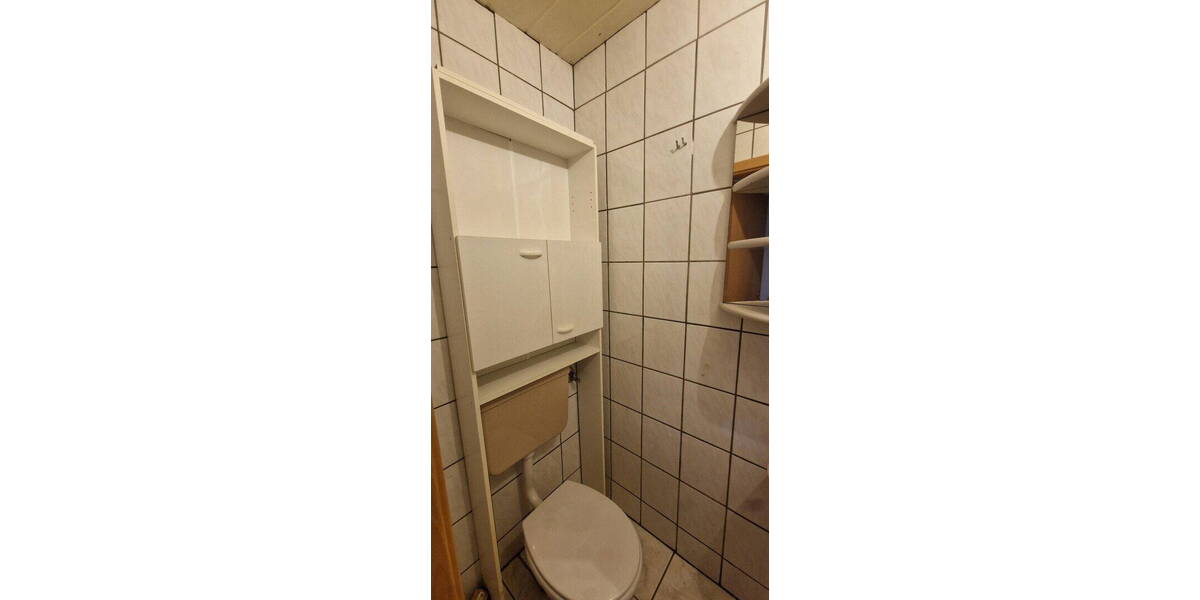 Reihenmittelhaus Düren Birkesdorf - 2 Zimmer, 30 m&sup2;, 318&euro; | Angebot:26009380
