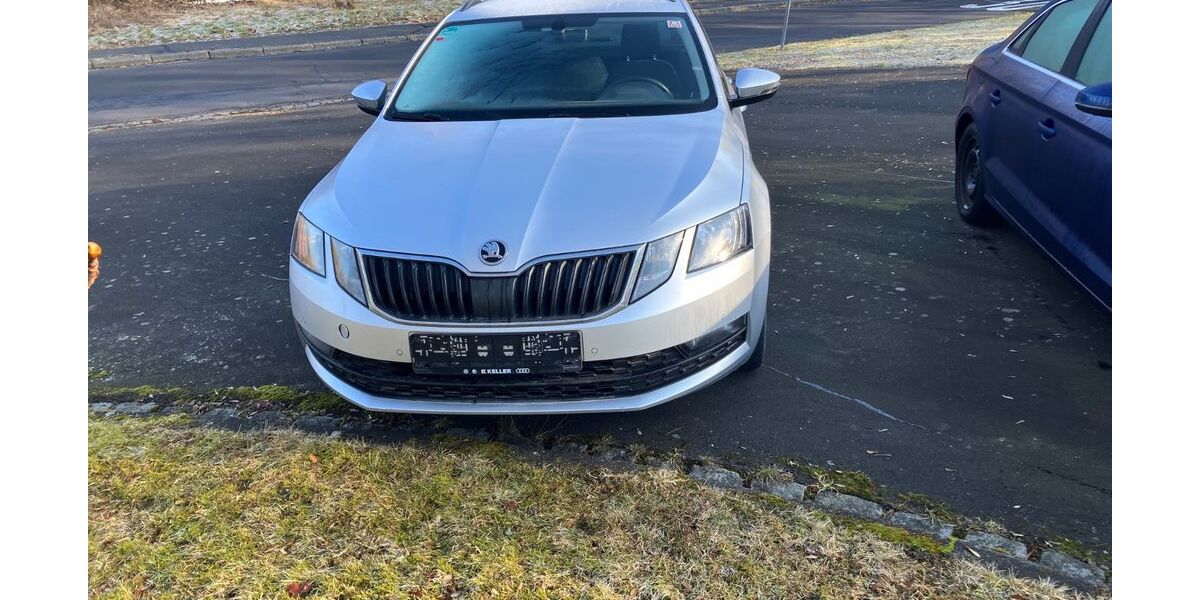 Skoda Octavia 268.700 km 8.400 &euro; Wildflecken 97772