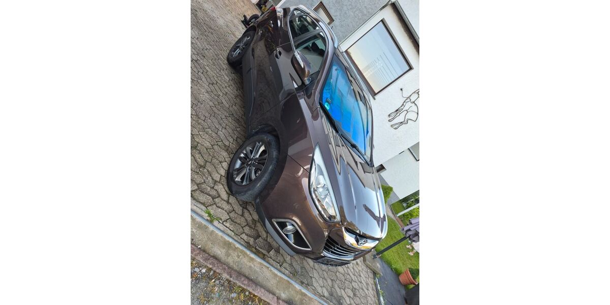 Hyundai ix35 121.000 km 9.500 &euro; Lonnig 56295