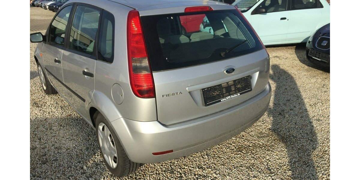 Ford Fiesta Chia, Klima,! 147.000 km 2.700 &euro; Himmelkron 95502