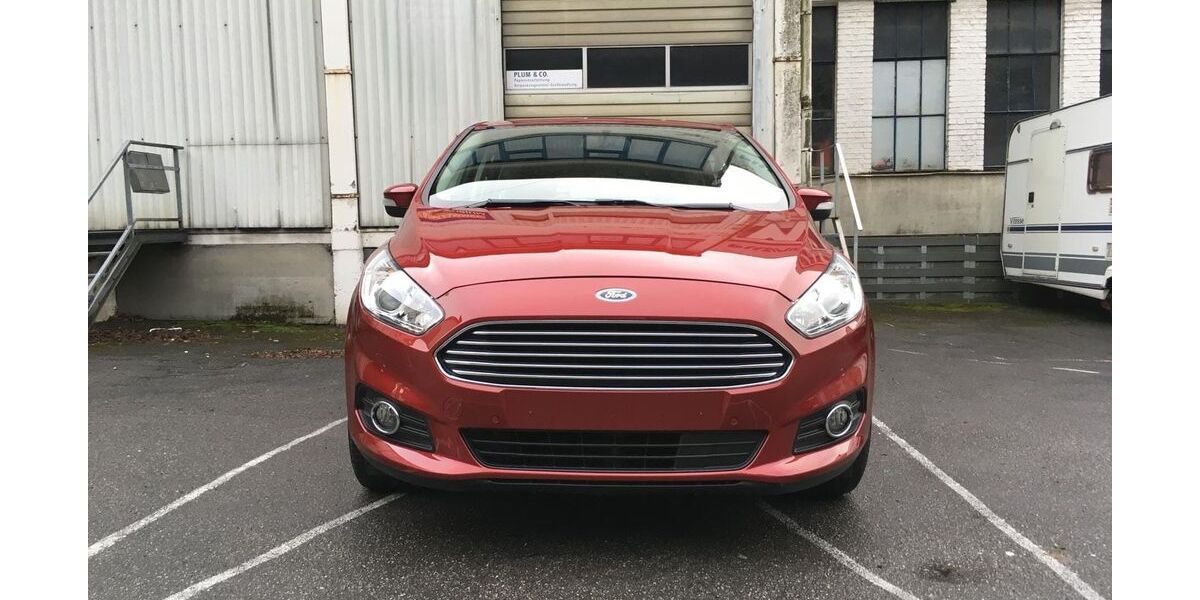 Ford S-Max 56.175 km 13.190 &euro; Iserlohn 58638