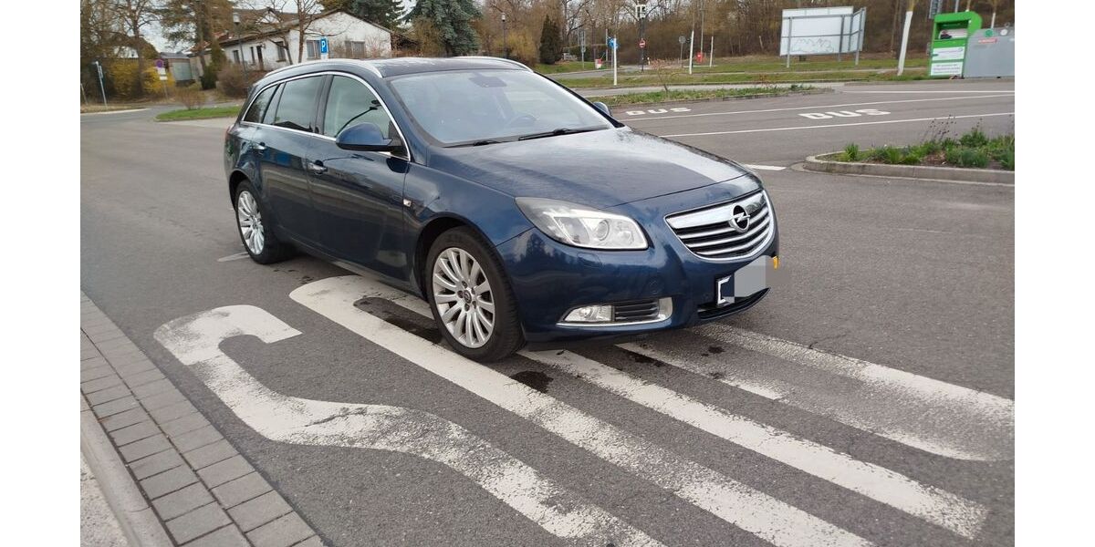 Opel Insignia 231.000 km 3.700 &euro; Effelder 37359