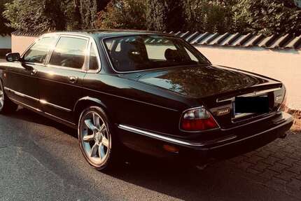 Jaguar XJ 246.854 km 9.800 &euro; Hachenburg, Stadt 57627