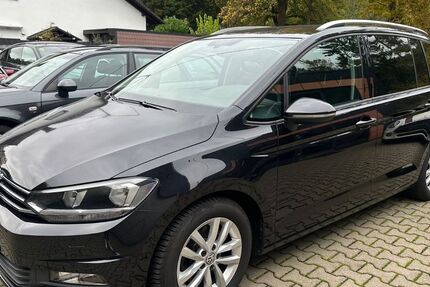 VW Touran 129.500 km 13.500 € Siegen 57080