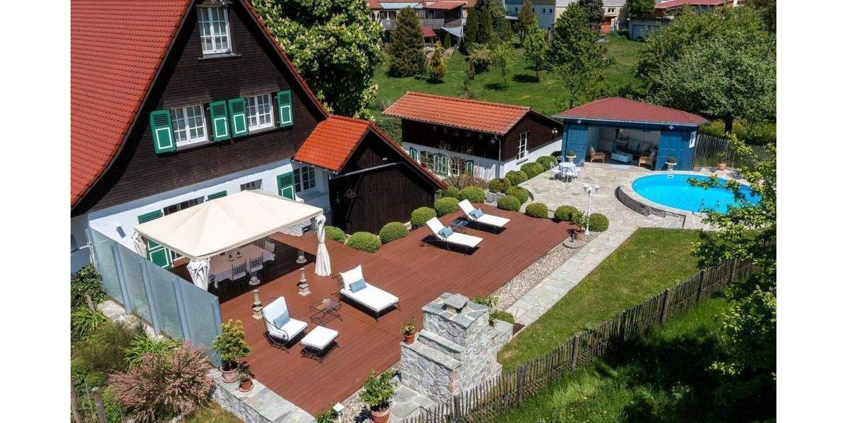 Einfamilienhaus Stühlingen Bettmaringen - 8 Zimmer, 220 m&sup2;, 1.150.000&euro; | Angebot:25718871
