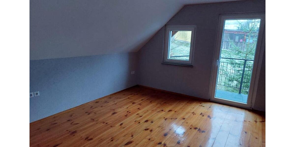 Bungalow Steinbach-Hallenberg Hallenberg - 2 Zimmer, 60 m&sup2;, 500&euro; | Angebot:25843515