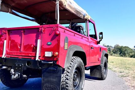 Land Rover Defender 136.400 km 35.500 &euro; Linden 57629