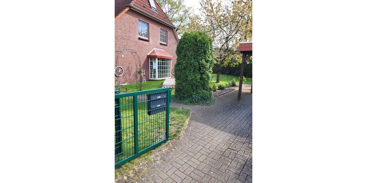 Doppelhaushälfte Nienburg (Weser) - 3.5 Zimmer, 110 m&sup2;, 1.050&euro; | Angebot:25173002