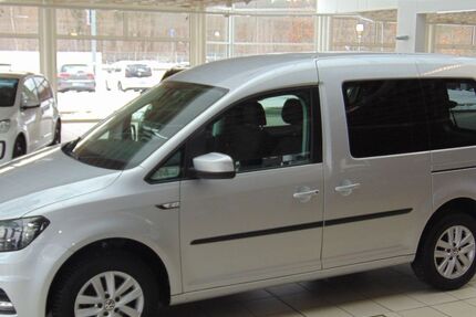 VW Caddy 75.676 km 14.890 &euro; Lauta 02991