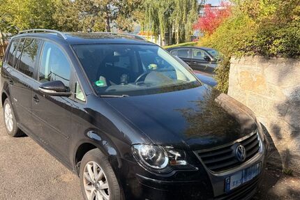 VW Touran 184.000 km 5.000 € Lauda 97922