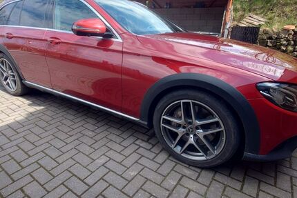 Mercedes-Benz E 400 94.000 km 37.000 &euro; Utscheid 54675