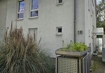 Moderne DOPPELHAUSHÄLFTE von Privat, Bj: 2003