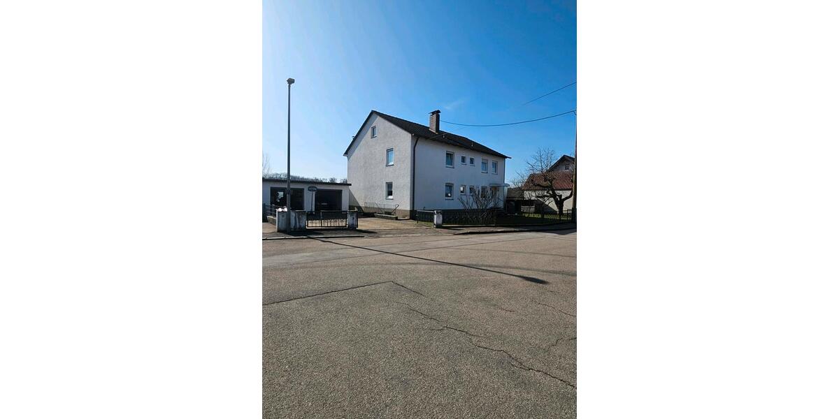 Mehrfamilienhaus, Wohnhaus Neuburg an der Donau - 8 Zimmer, 212 m&sup2;, 890.000&euro; | Angebot:26566222