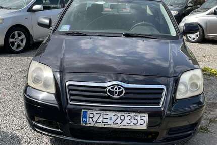Toyota Avensis 180.000 km 1.850 &euro; Hamburg 22147