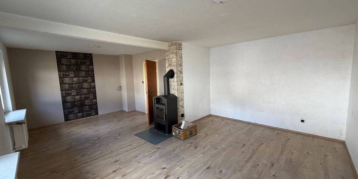 Doppelhaushälfte Bad Berleburg - 5 Zimmer, 135 m&sup2;, 189.000&euro; | Angebot:25938522