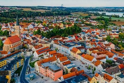 Haus Dingolfing - 3 Zimmer, 98 m&sup2;, 1.500&euro; | Angebot:23271817