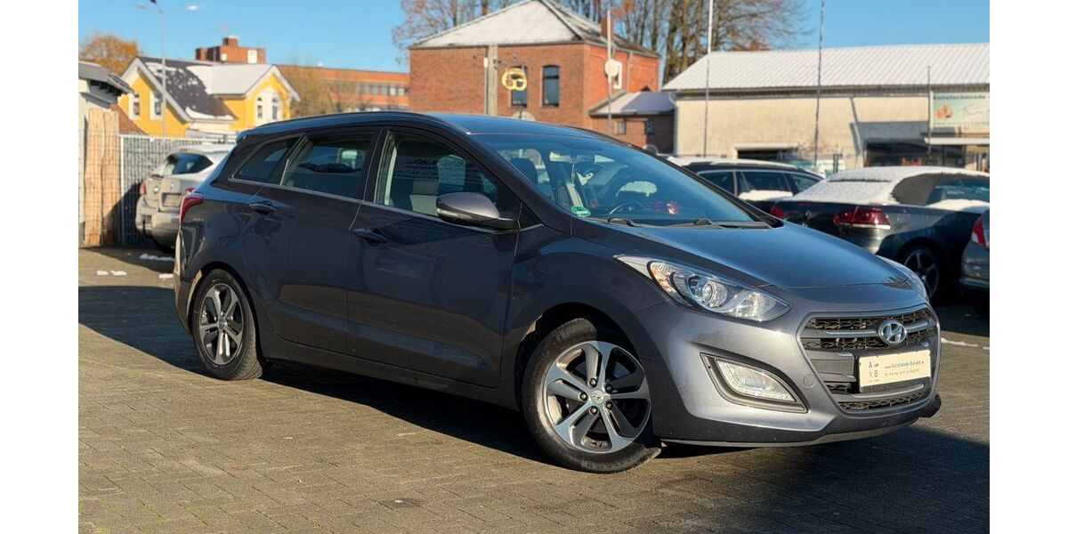 Hyundai i30 190.620 km 7.590 &euro; Heide 25746