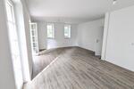 Etagenwohnung Neuental - 4 Zimmer, 100 m&sup2;, 990&euro; | Angebot:26305409
