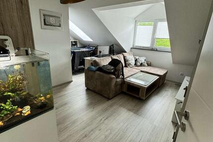 Katip | Charmante Dachgeschoßwohnung mit Stellplatz
