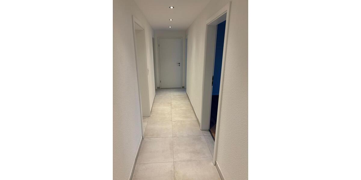 Dachgeschoßwohnung Hemer - 3 Zimmer, 75 m&sup2;, 695&euro; | Angebot:26324947