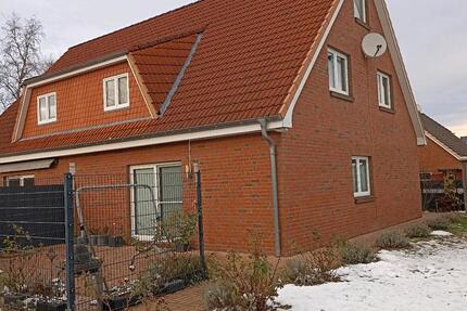 Haus Doppelhaushälfte Grundstück 4 zimmer