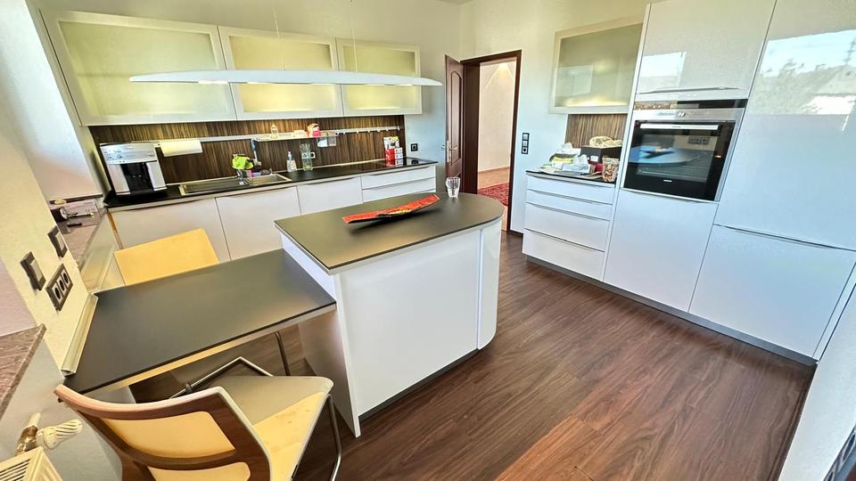 Einfamilienhaus Morbach - 7 Zimmer, 242 m&sup2;, 535.000&euro; | Angebot:26591708