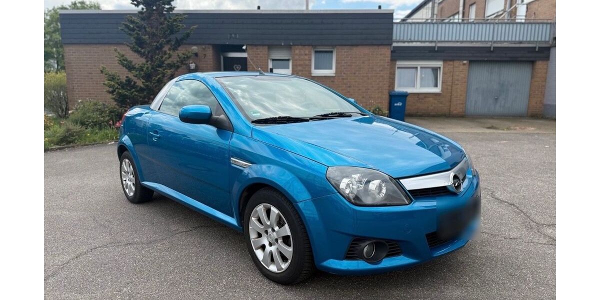 Opel Tigra 156.000 km 2.690 &euro; Leverkusen 51373