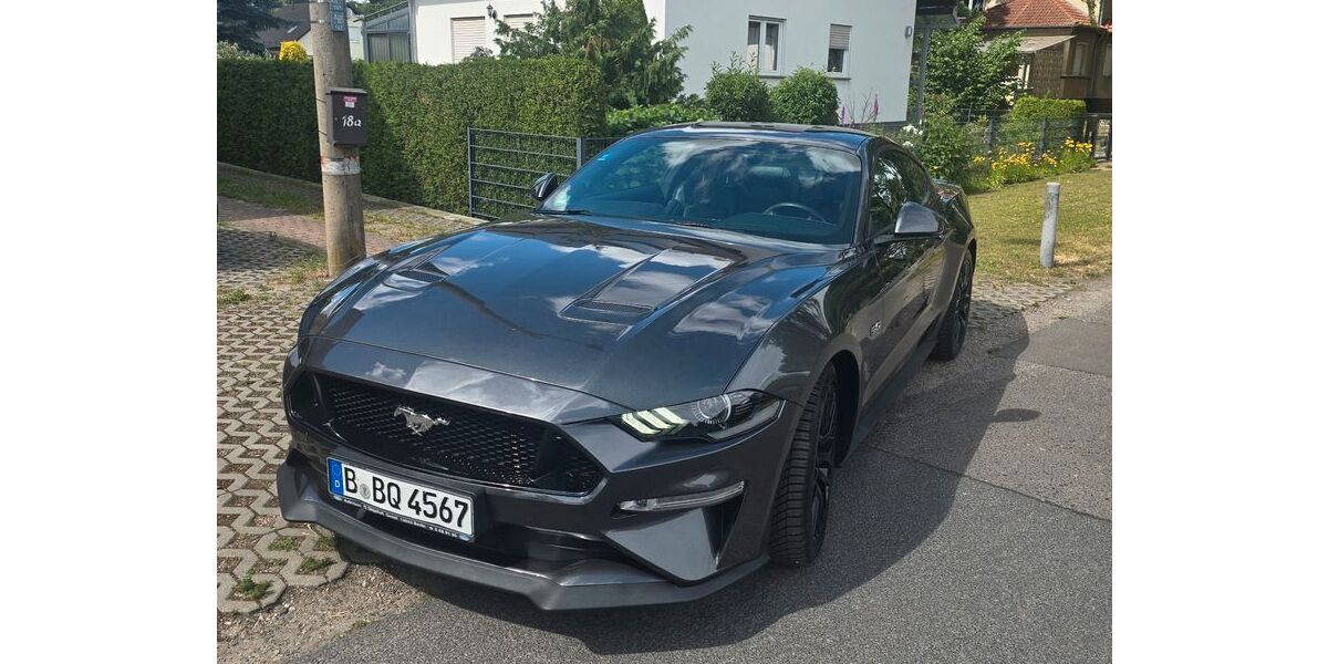 Ford Mustang 87.000 km 36.300 &euro; Berlin 12623