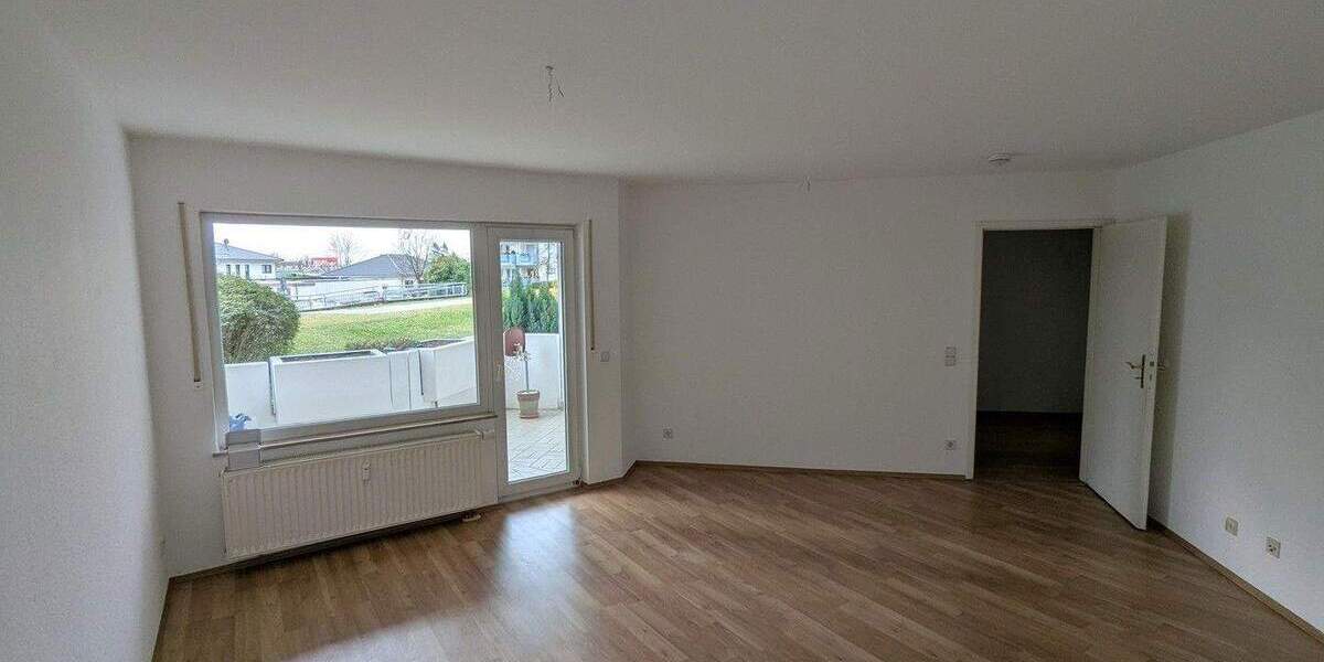 Attraktive 2-Zimmer-Wohnung l Balkon l Aufzug l TG Stellplatz 2 zimmer