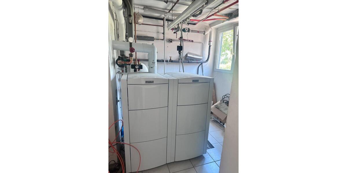 Investorenpaket: Zweifamilienhaus auf ruhigen Grundstück 8 zimmer