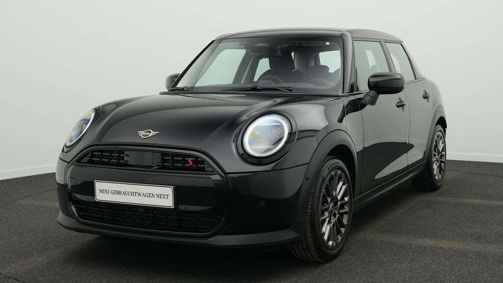 Mini Cooper S 9.761 km 30.975 &euro; Würzburg 97076