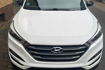 Hyundai TUCSON 77.300 km 14.900 &euro; Herxheim 76863