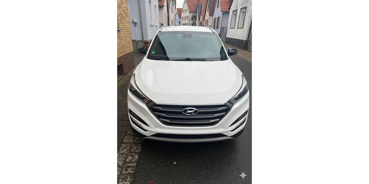 Hyundai TUCSON 77.300 km 14.900 &euro; Herxheim 76863