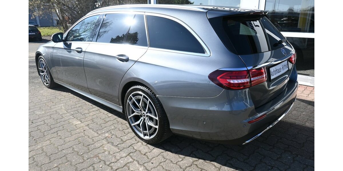 Mercedes-Benz E 400 dT 4M *AMG-Line* DSG Navi Pano 19Alu 199.000 km 31.300 &euro; Seevetal - Hittfeld 21218