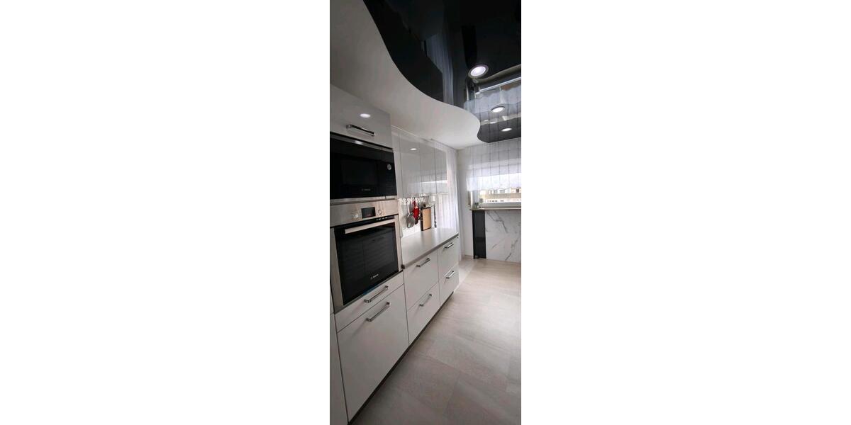 3-Zimmer-Wohnung mit 2 Balkonen, Klimaanlage, Einbauküche 3 zimmer