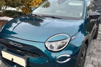 Fiat 600e 27.000 km 22.900 &euro; Kraków 30-03